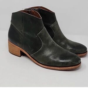 Kork Ease Casper Green Stacked Heel Ankle Booties Size 10